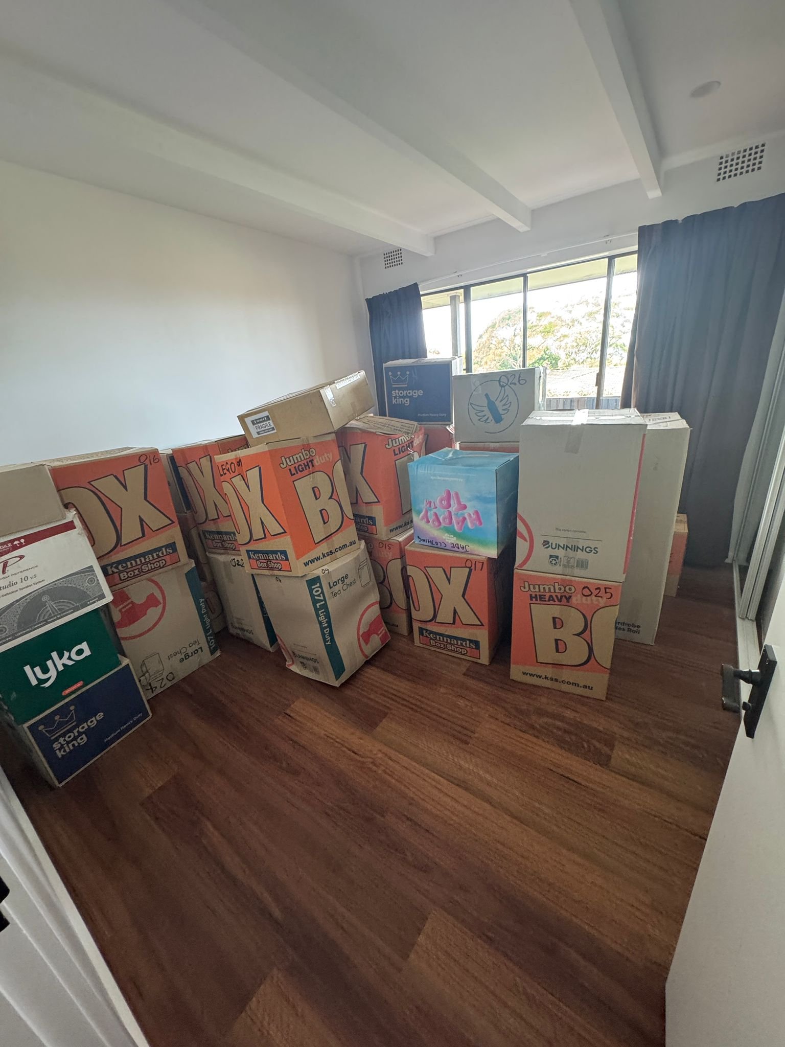 House removalist Bowral packing and moving belongings